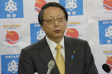 柏崎市会田市長が予算案発表002909.jpg