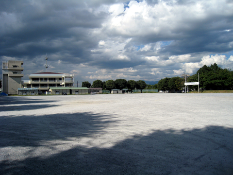 塩尻市の新体育館/8200㎡規模建設せず/特例債延長の19年見据え検討 日本工業経済新聞社