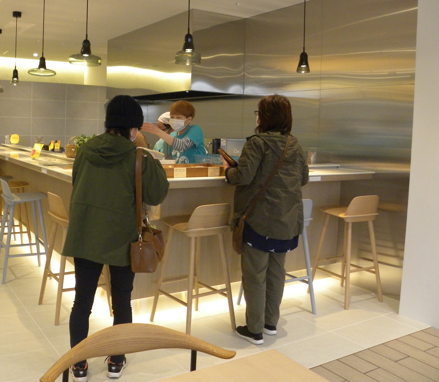 地元カフェが出店 小柳建設新社屋で地域交流 日本工業経済新聞社