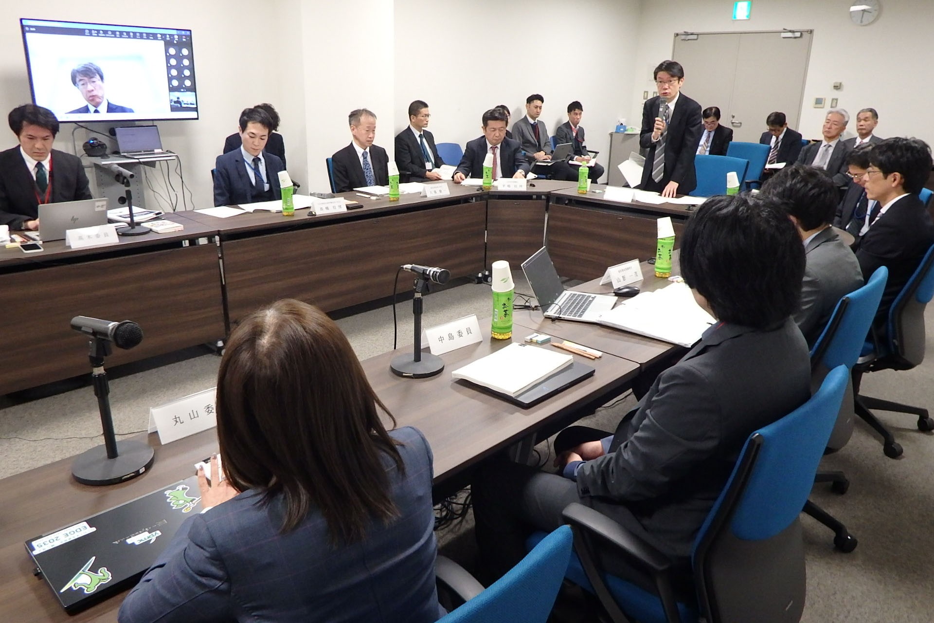 人的資源をテーマに議論