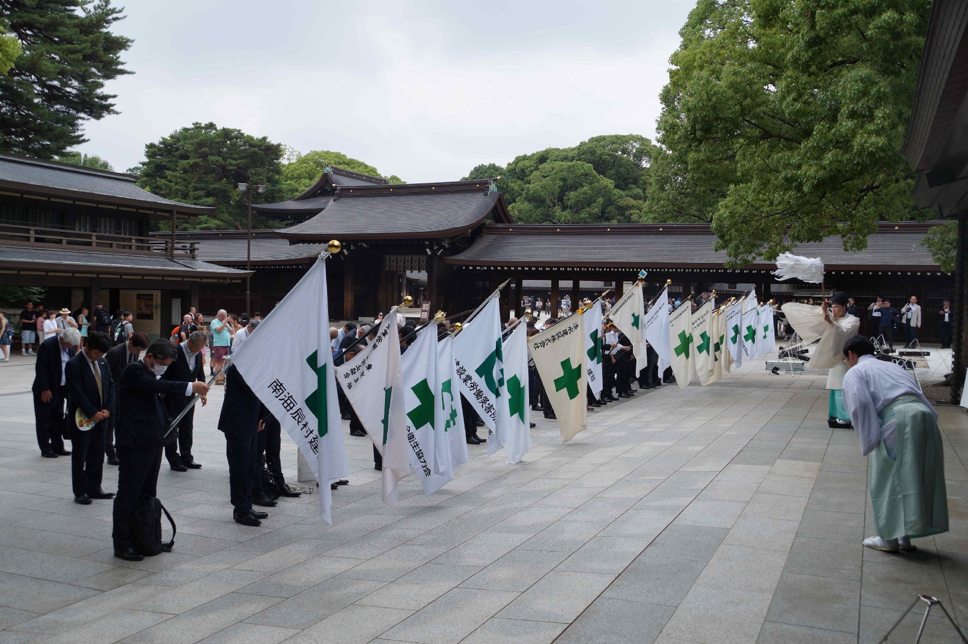安全旗のお祓い