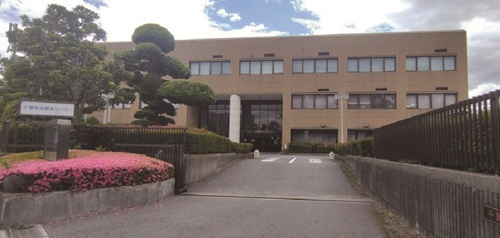 消費者センター本館の外観