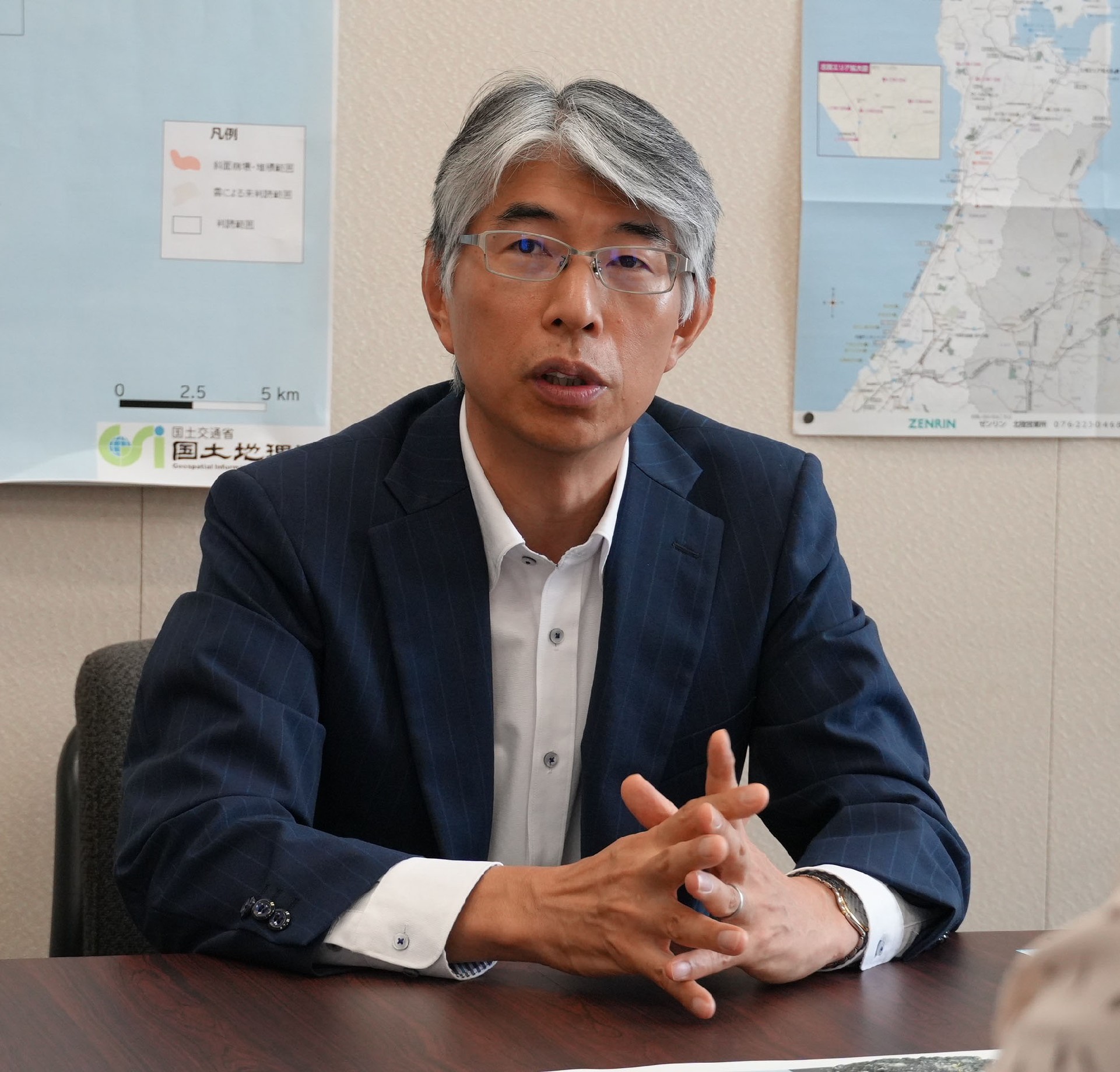 横山征成次長