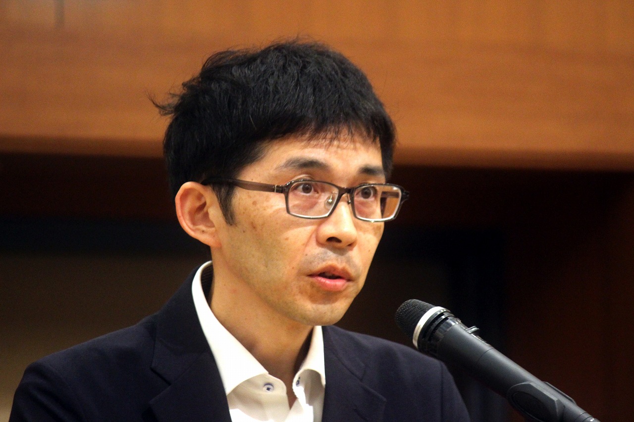 堤事務所長が概況を説明した