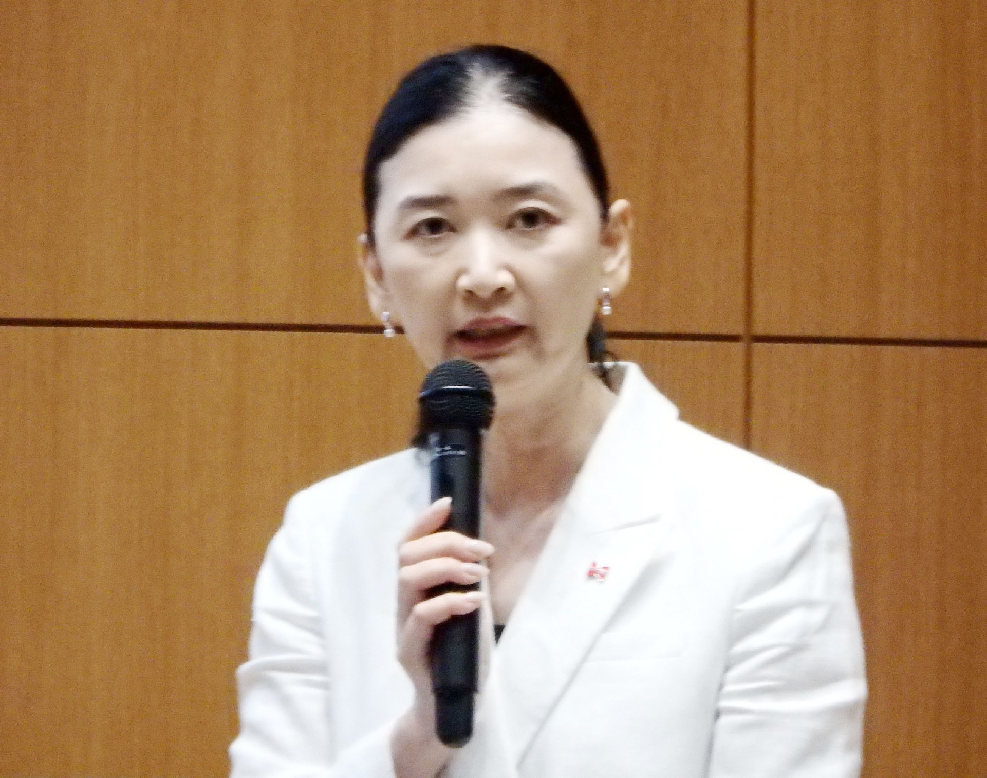 新井理事長