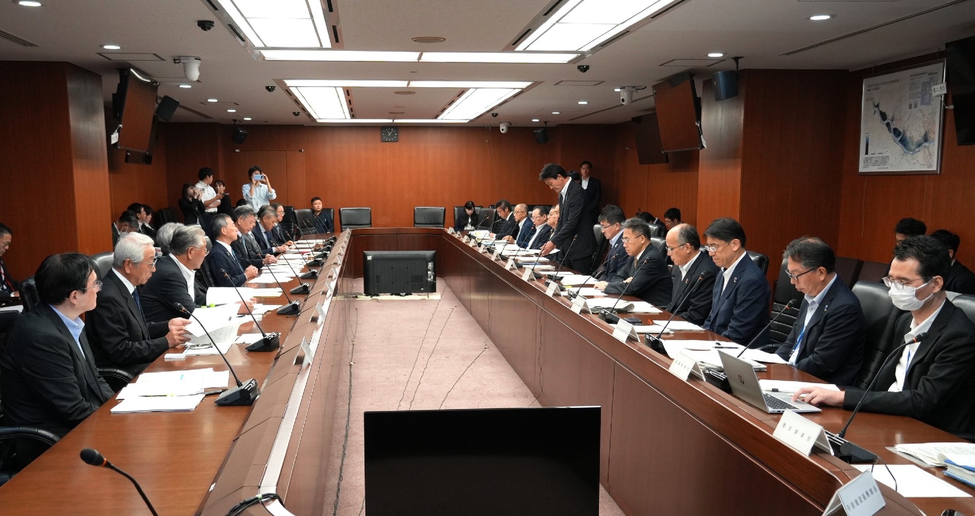 井林国交相と建設4団体の意見交換会が行われた