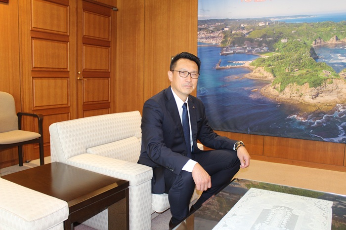 磯野市長
